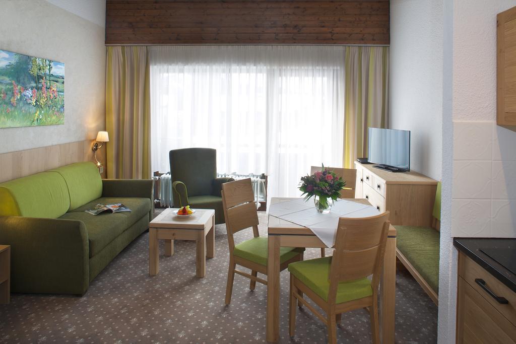 Interest Vitalhotel - Partnerbetrieb Von Oberstaufen Plus Habitación foto
